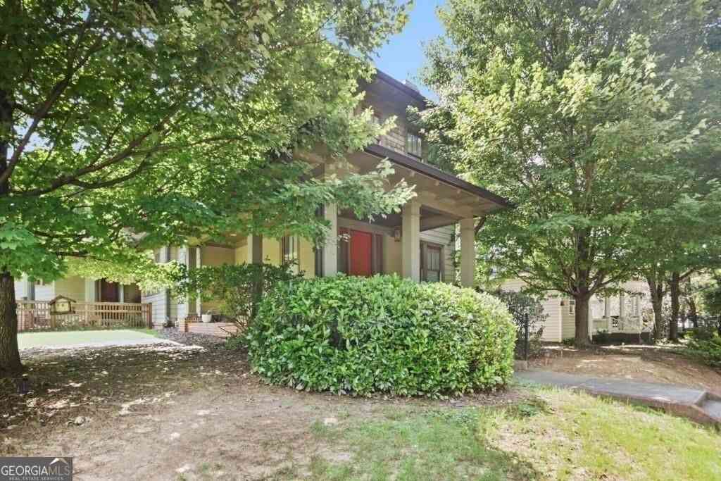 Vacant Land For Rent - 519 N Highland Avenue NE<br/> Atlanta, GA 30307