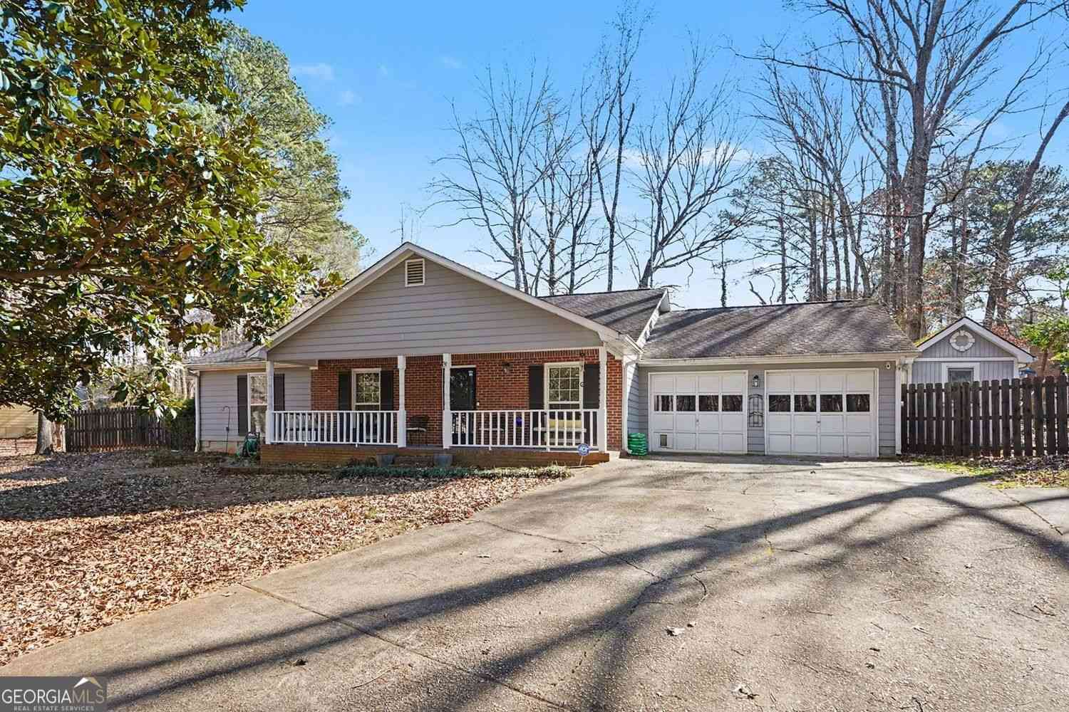 Vacant Land For Rent - 8671 Twin Oaks Drive<br/> Jonesboro, GA 30236