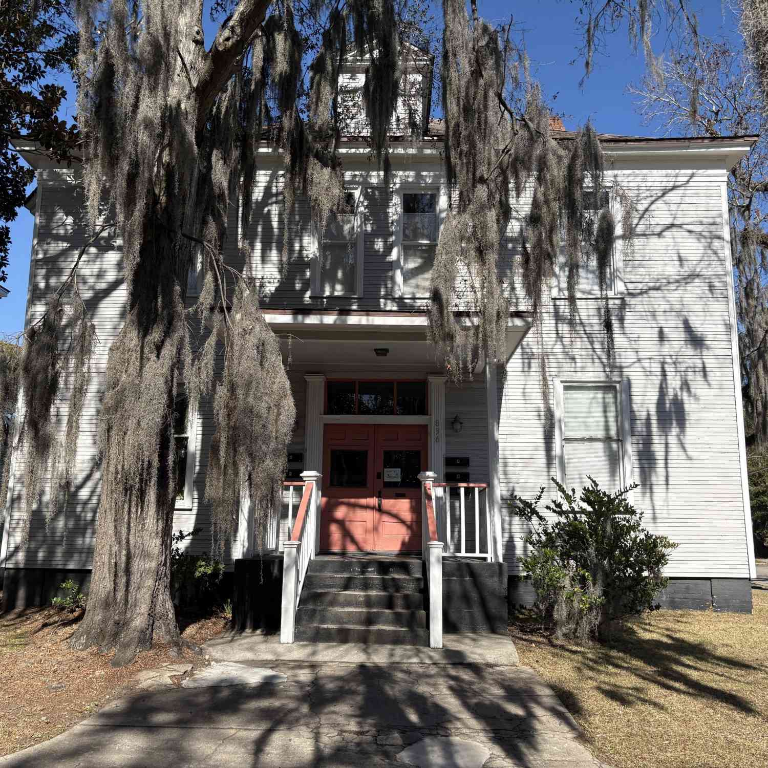 Apartment For Rent - 836 E Henry Street #UNIT C<br/> Savannah, GA 31401