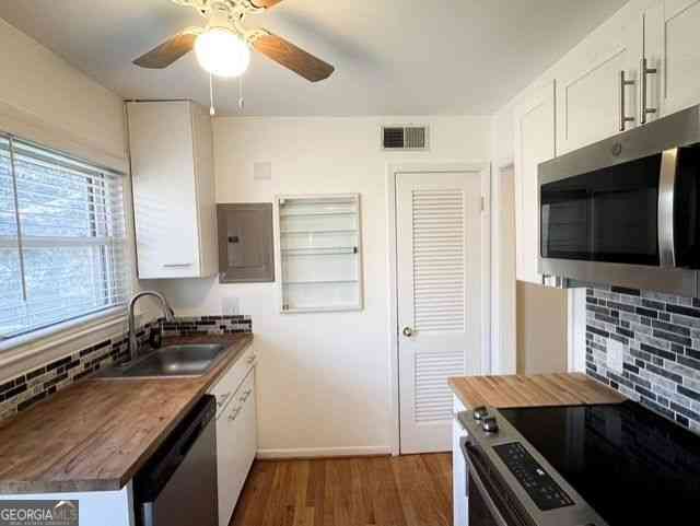 Condo For Rent - 3510 Roswell Road NW #J3<br/> Atlanta, GA 30305