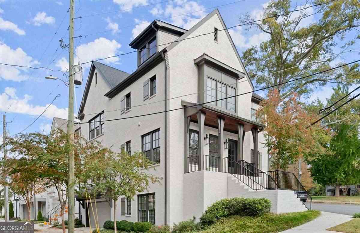 Homes For Rent - 4001 Haverhill Drive NE<br/> Atlanta, GA 30342