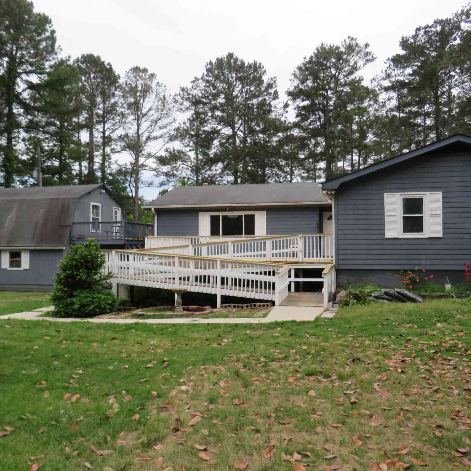 Homes For Rent - 1105 Hampton Road<br/> Hampton, GA 30228