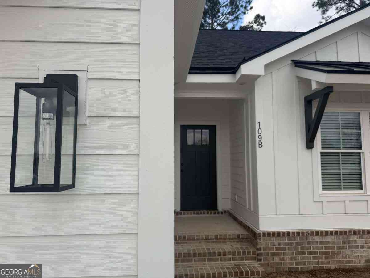 Multifamily For Rent - 109 Longpoint Drive #A<br/> Statesboro, GA 30458
