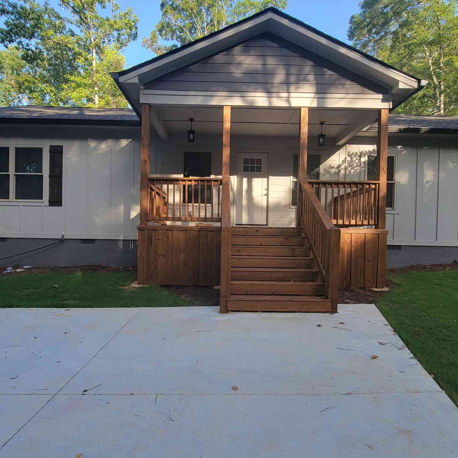 Homes For Rent - 411 Loblolly Ridge<br/> Locust Grove, GA 30248