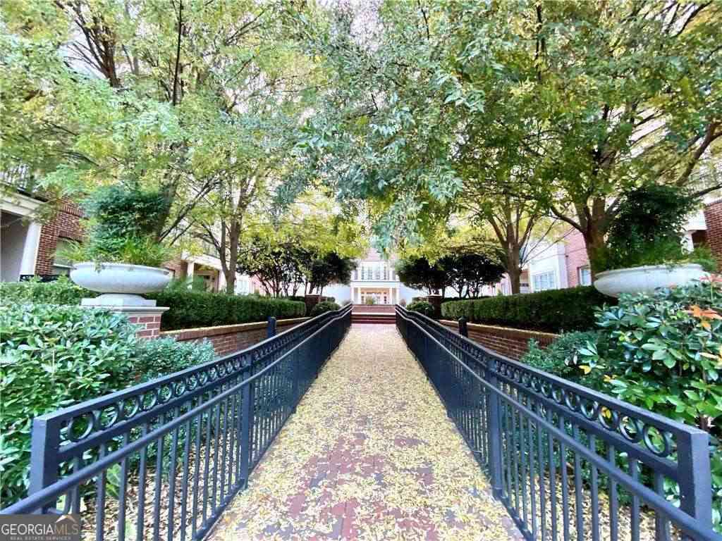 Condo For Rent - 3635 E Paces Circle #1107<br/> Atlanta, GA 30326