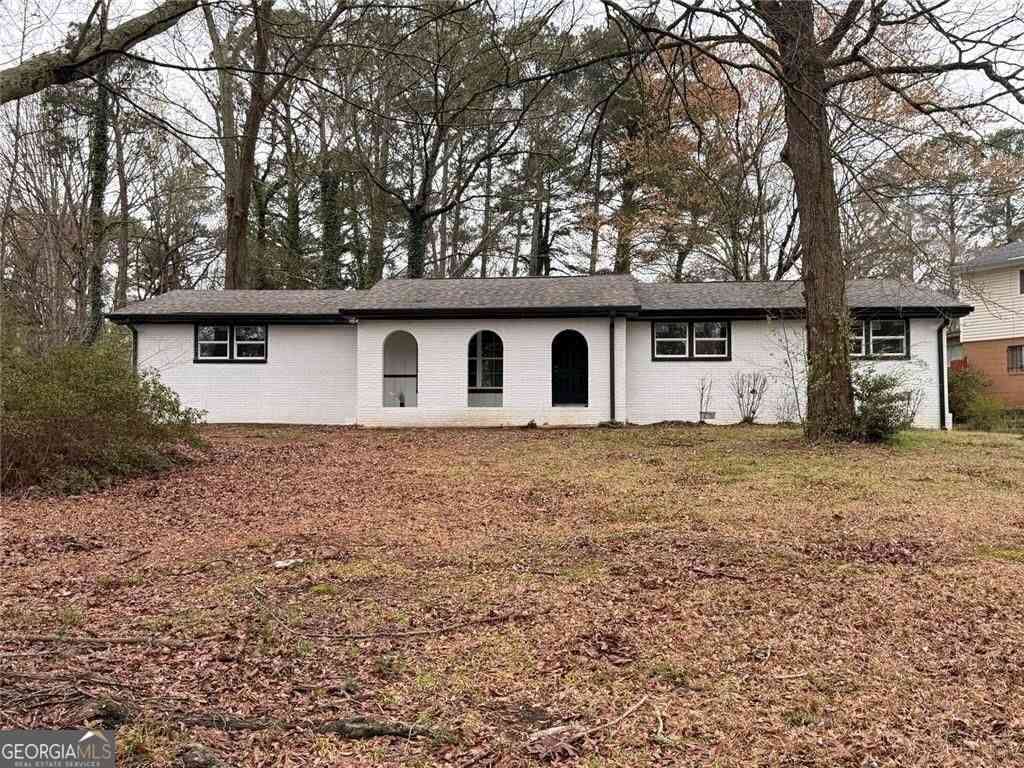 Homes For Rent - 1055 Pinecrest Drive<br/> Forest Park, GA 30297