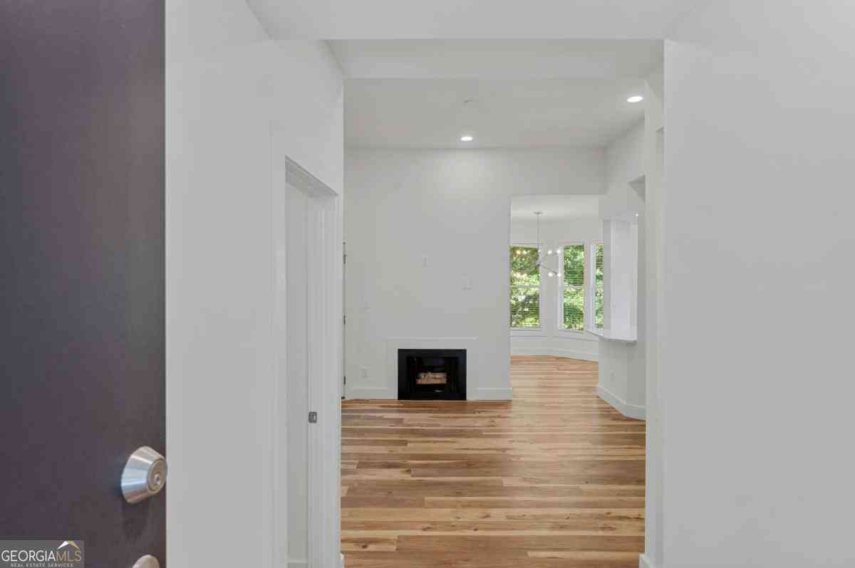 Apartment For Rent - 855 Piedmont Avenue NE #3E<br/> Atlanta, GA 30308