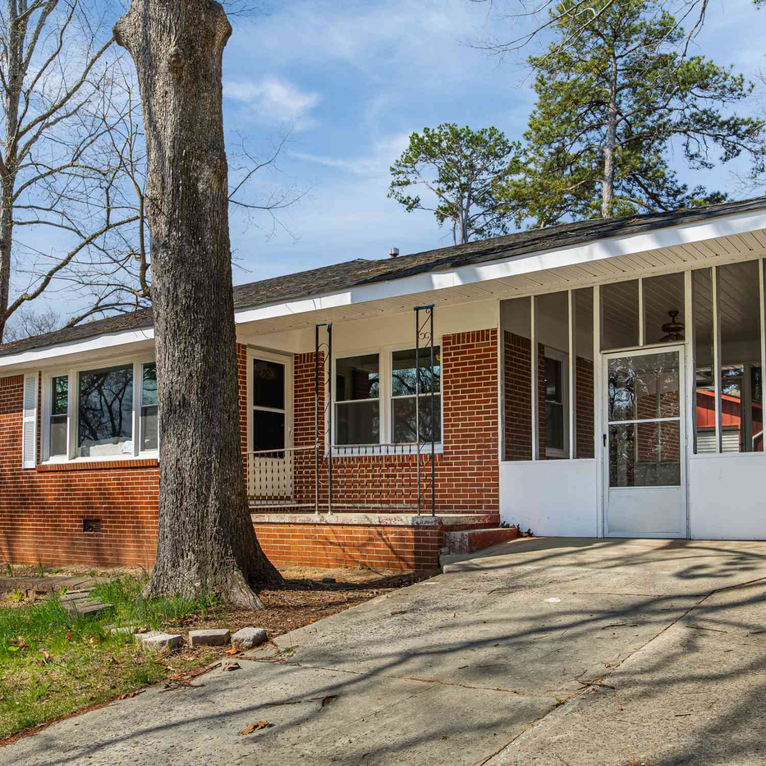 Homes For Rent - 2064 Gober Avenue SE<br/> Smyrna, GA 30080