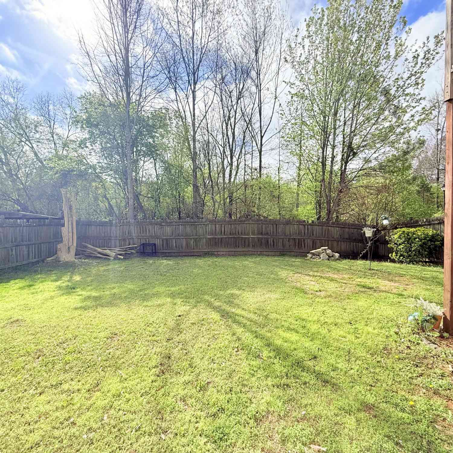 Homes For Rent - 893 Hawthorn Lane<br/> Grayson, GA 30017
