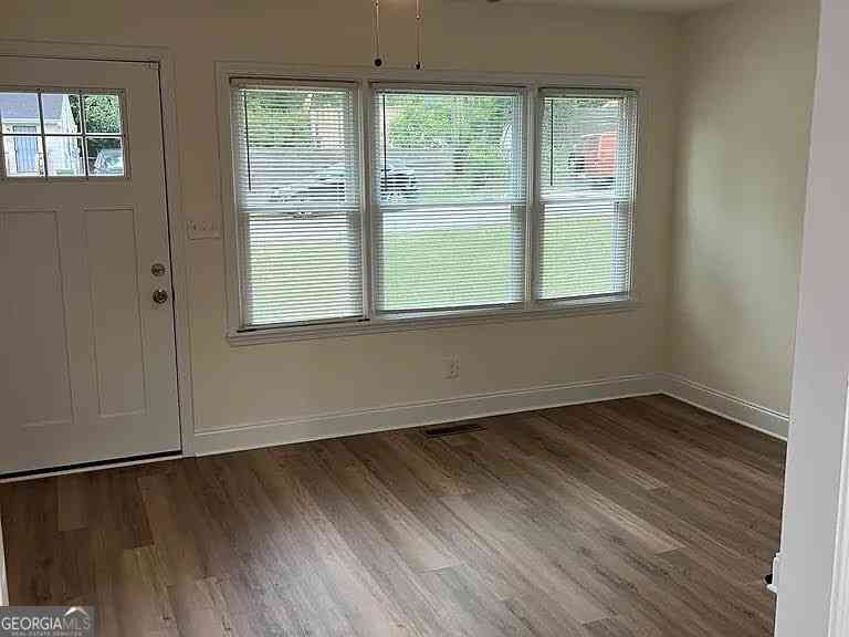 Homes For Rent - 320 Camfield Court SW<br/> Atlanta, GA 30310