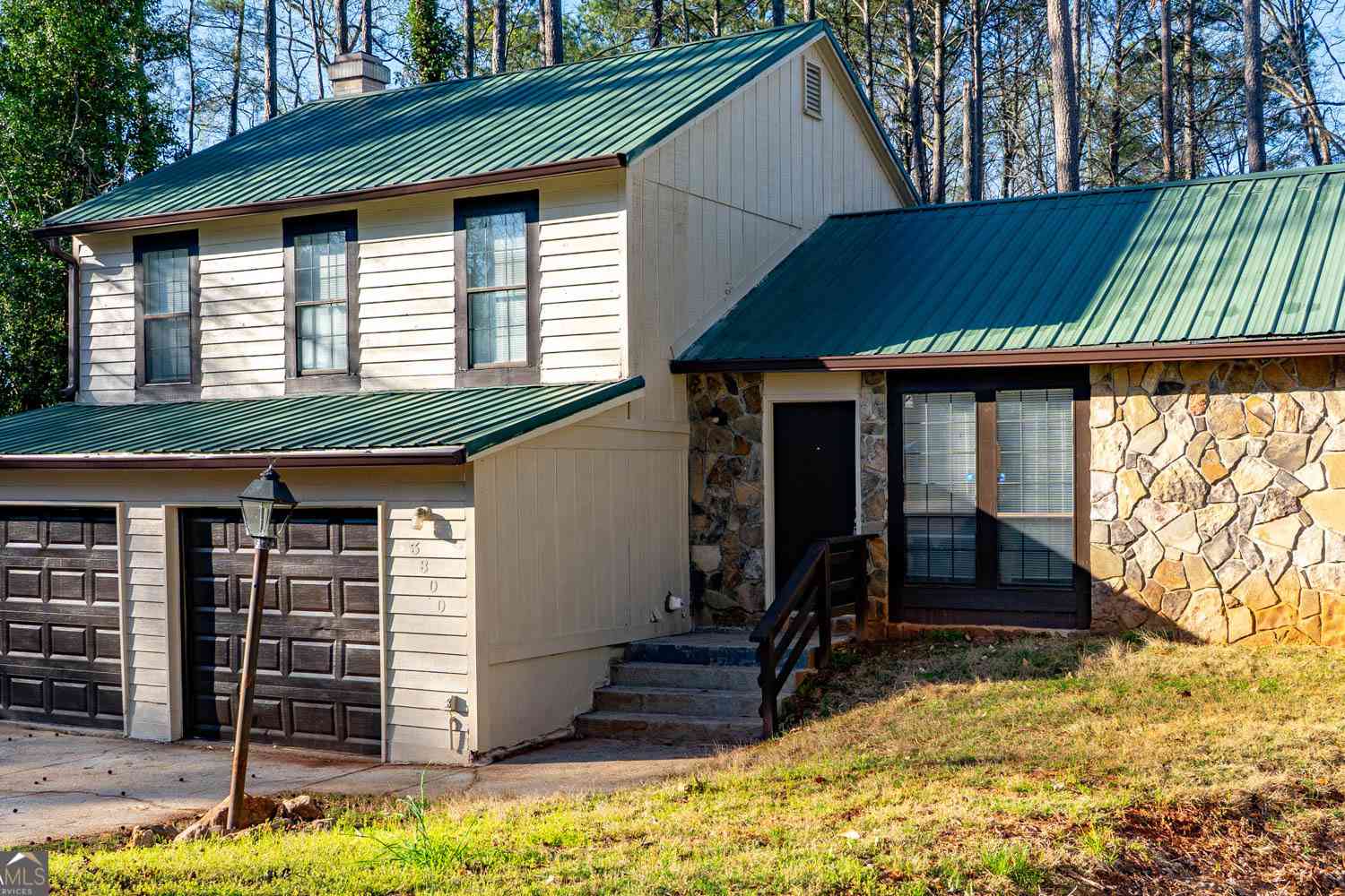 Homes For Rent - 3800 W Wood Path<br/> Stone Mountain, GA 30083