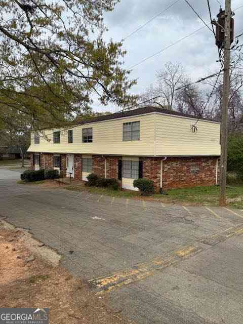 Apartment For Rent - 1110 W Poplar, Street<br/> Griffin, GA 30224