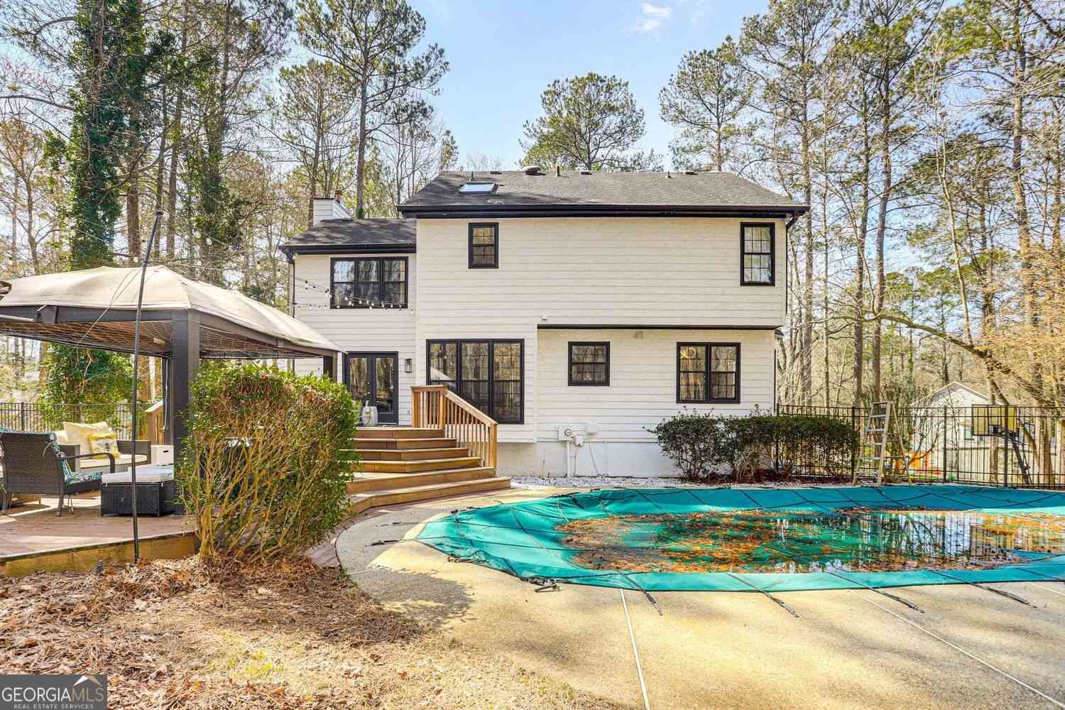 Homes For Rent - 3595 Chastain Court<br/> Alpharetta, GA 30004