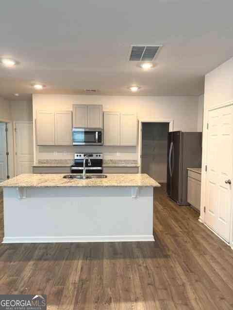 Homes For Rent - 8279 Bluewater Drive<br/> South Fulton, GA 30331