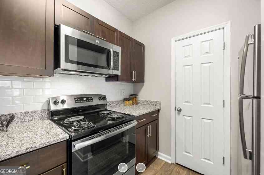 Apartment For Rent - 7150 W Peachtree Dunwoody Road #0120<br/> Atlanta, GA 30328