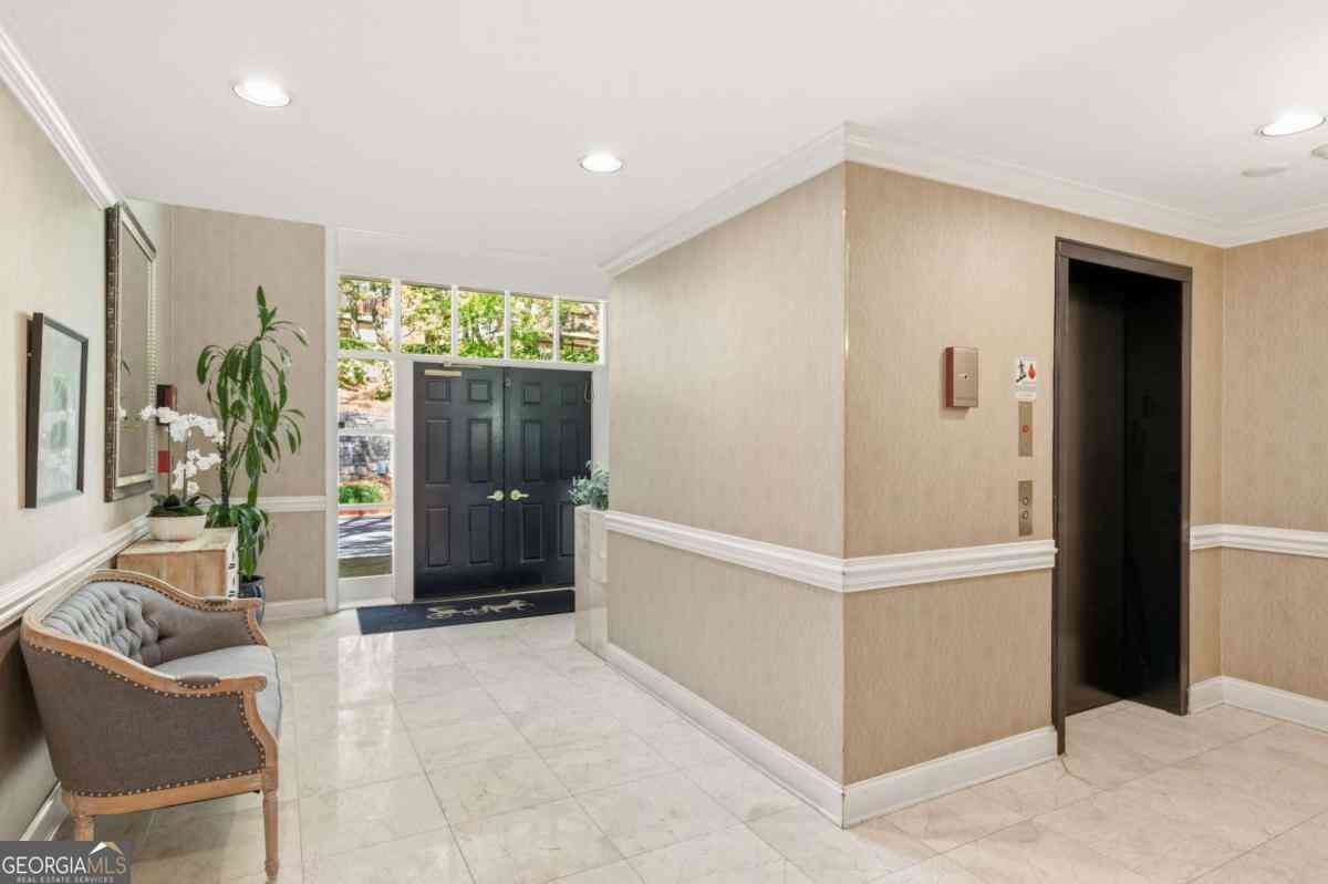 Condo For Rent - 24307 Plantation Drive NE<br/> Atlanta, GA 30324