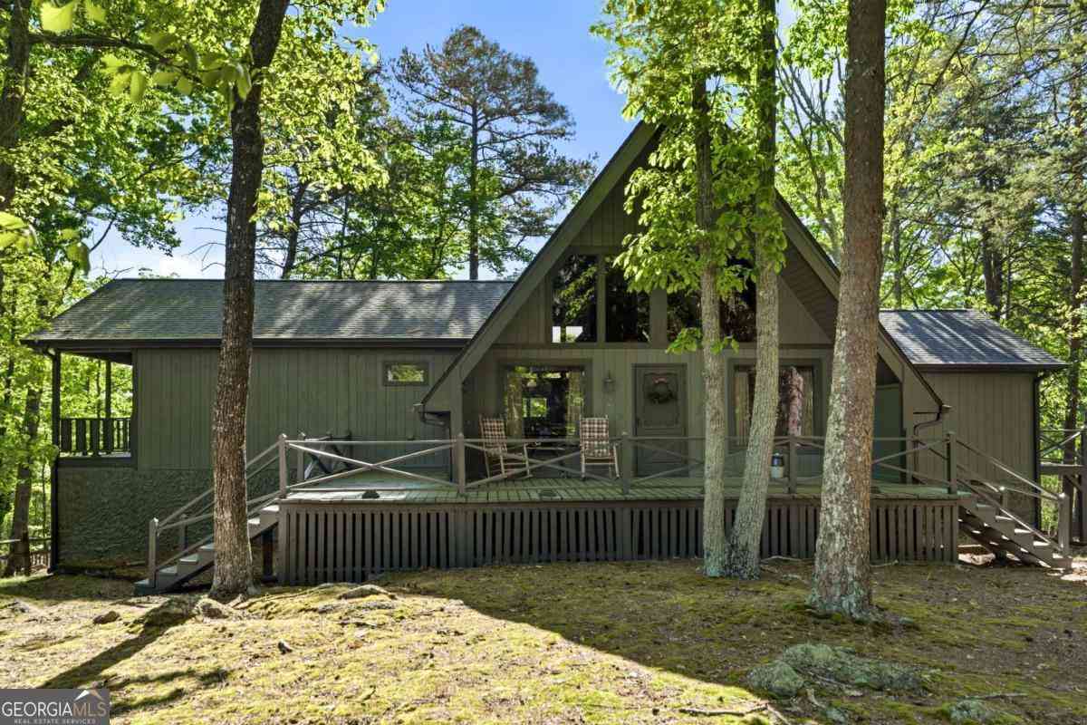 Homes For Rent - 114 Cherokee Drive S<br/> Waleska, GA 30183