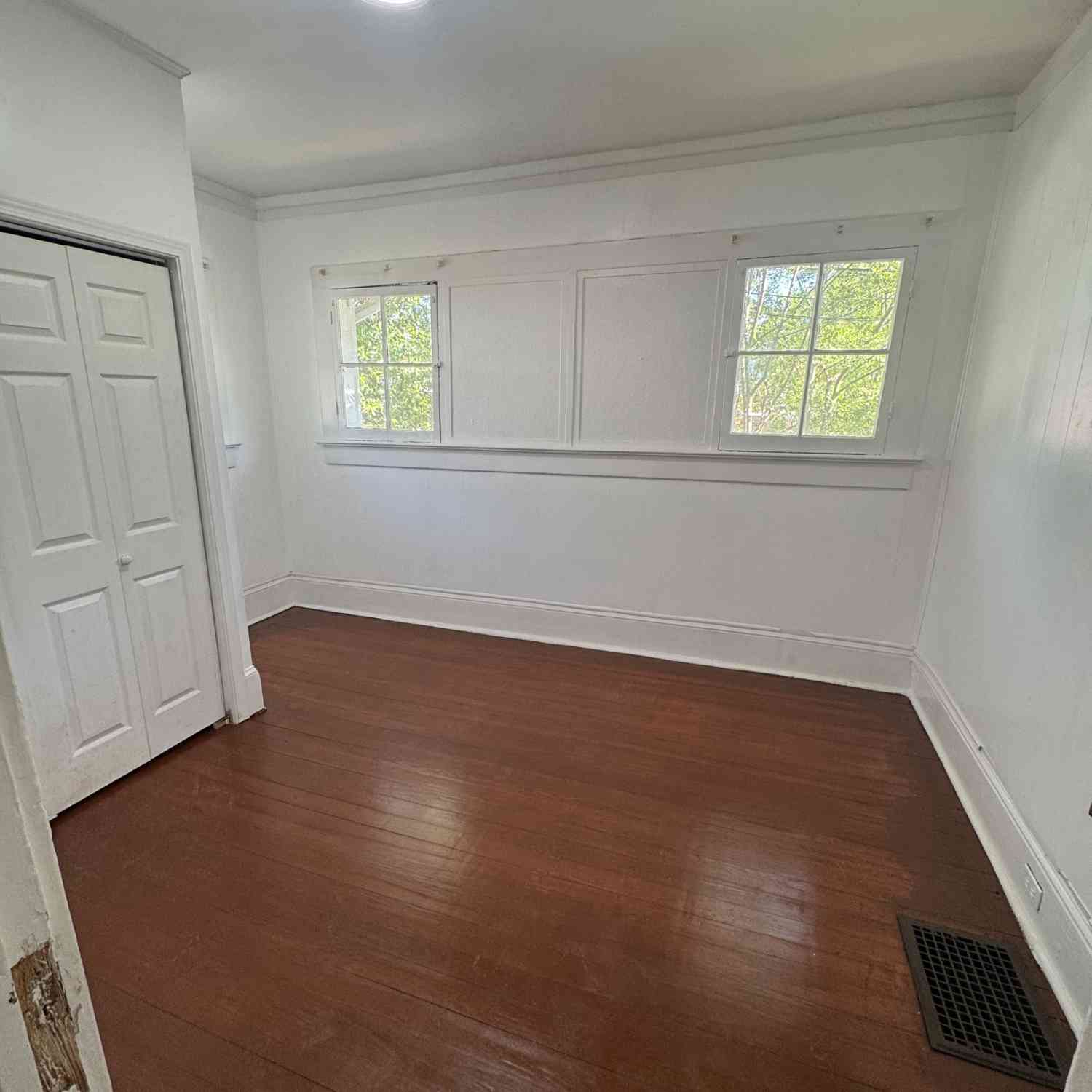 Multifamily For Rent - 415 Hopkins Street SW<br/> Atlanta, GA 30310