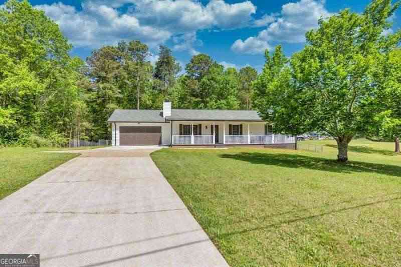Homes For Rent - 3200 Lee Drive<br/> Buford, GA 30518