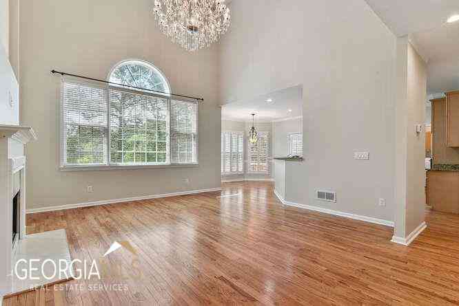Homes For Rent - 330 Winherst Lane<br/> Johns Creek, GA 30097