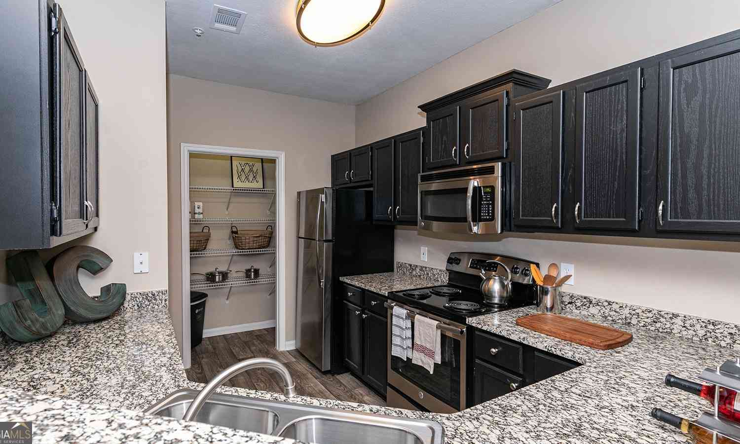 Apartment For Rent - 10840 State Bridge Road #0105<br/> Johns Creek, GA 30022