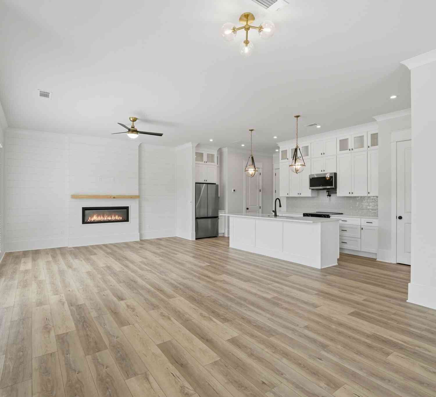 Townhouse For Rent - 39 Peony Street<br/> Braselton, GA 30517