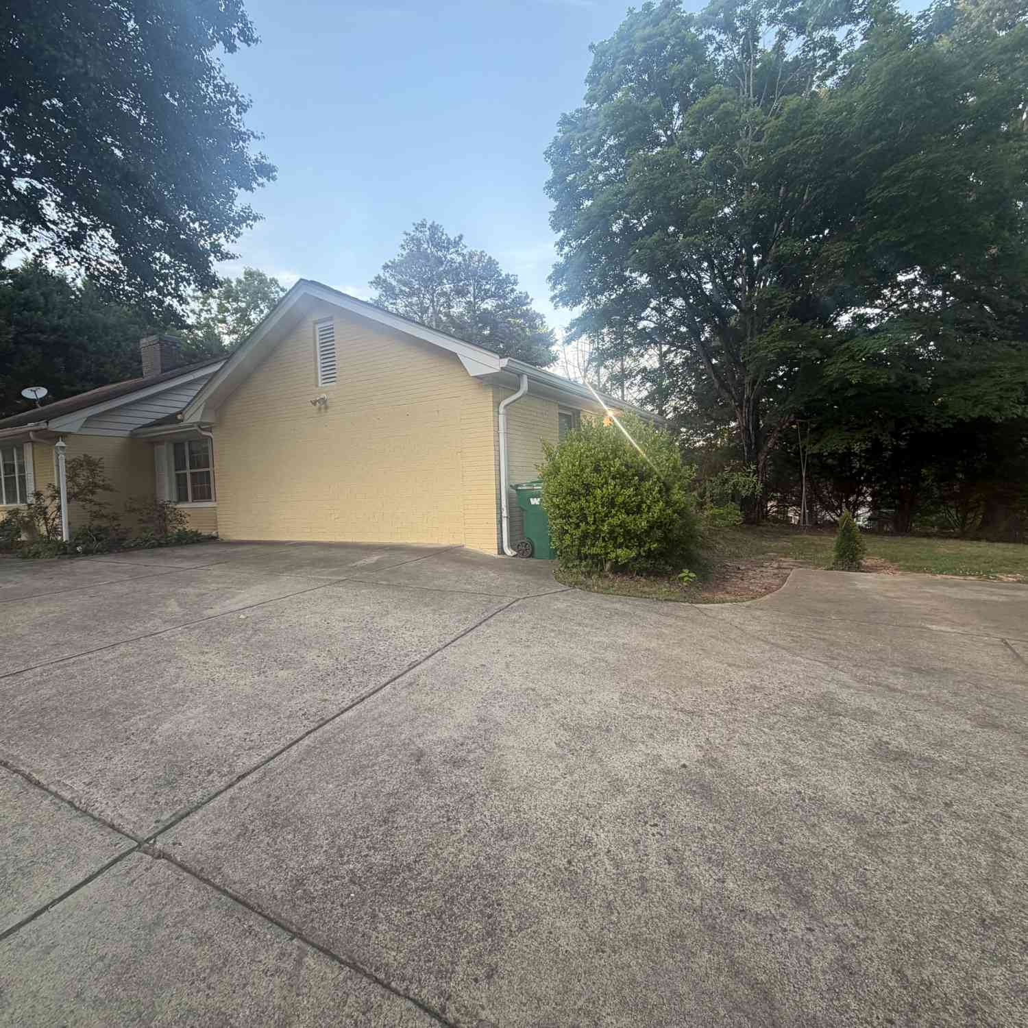 Homes For Rent - 981 Woodward Park Drive<br/> Suwanee, GA 30024
