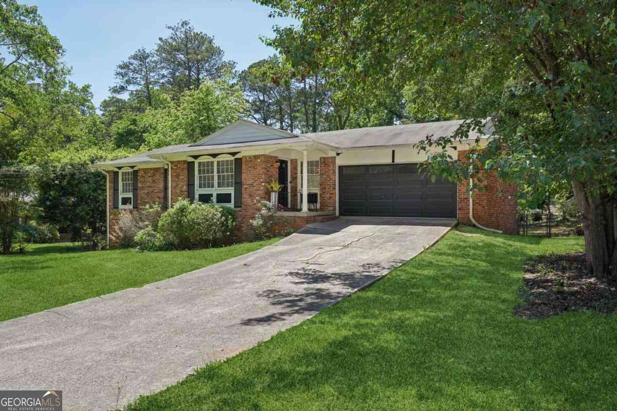 Homes For Rent - 119 Kelso Drive SW<br/> Atlanta, GA 30310