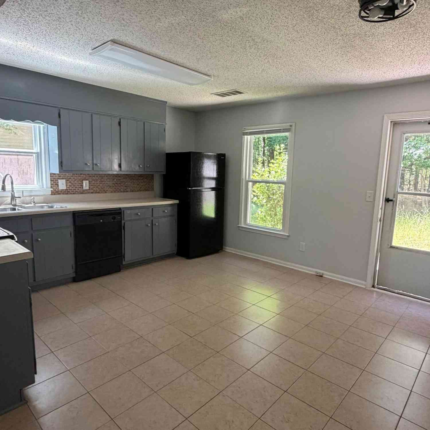 Multifamily For Rent - 5677 Heron Court #A<br/> Norcross, GA 30071