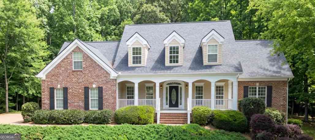 Homes For Rent - 606 Lakeshore Court<br/> Monroe, GA 30655