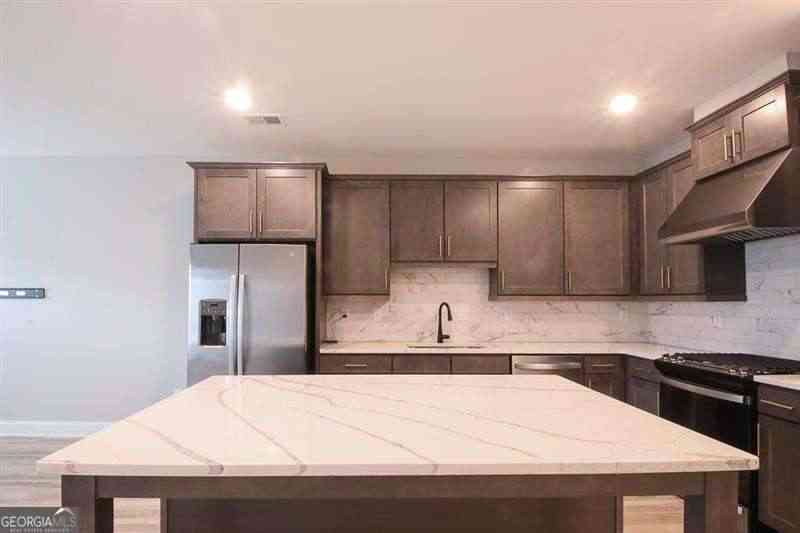 Townhouse For Rent - 1345 SE Parc Bench Road SE<br/> Atlanta, GA 30316