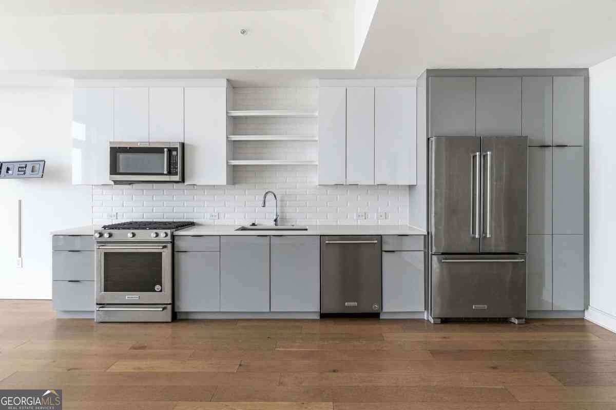 Condo For Rent - 788 W Marietta Street NW #1711<br/> Atlanta, GA 30318