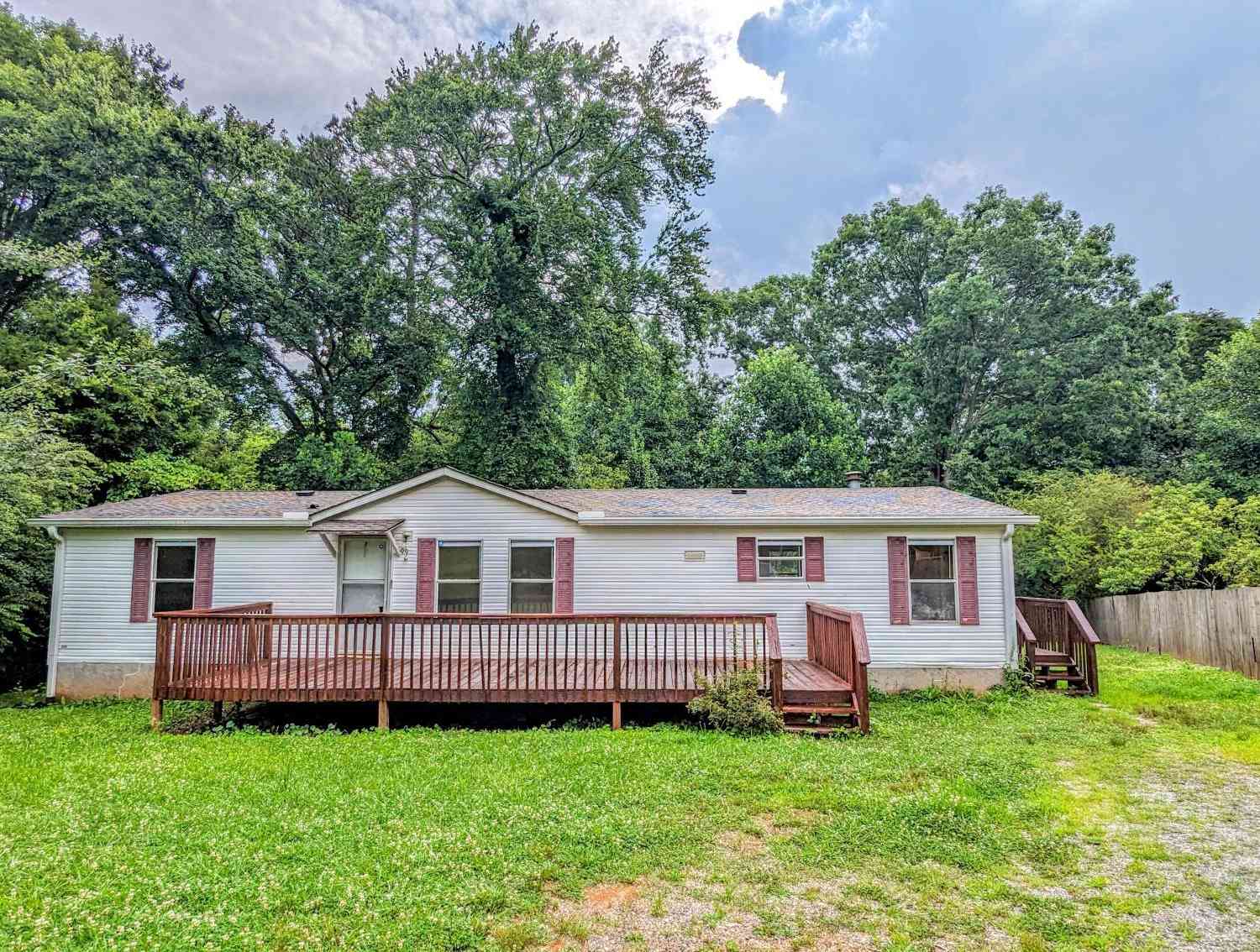 Homes For Rent - 99 Center Grove Drive<br/> Cleveland, GA 30528