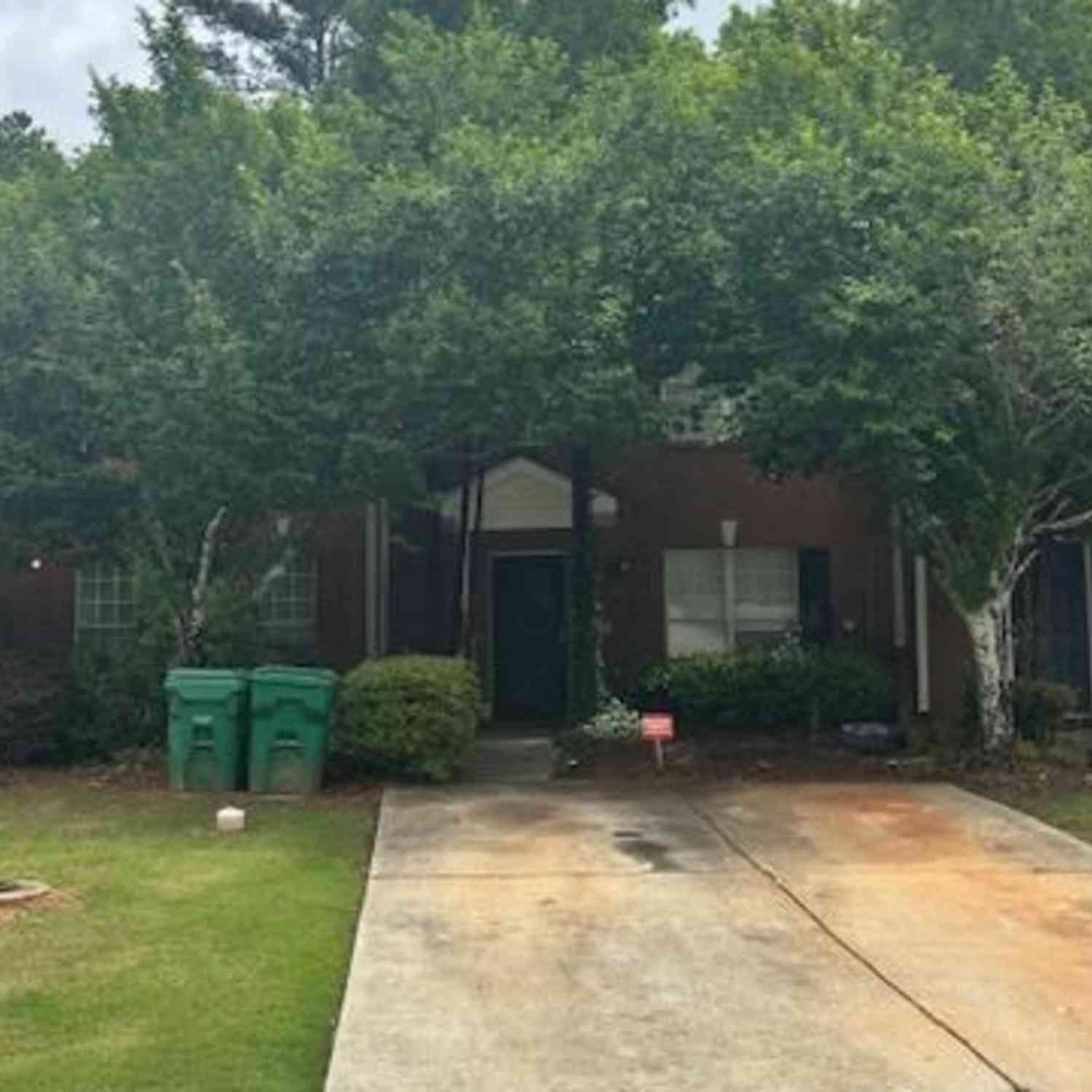 Townhouse For Rent - 3804 Waldrop Lane<br/> Decatur, GA 30034