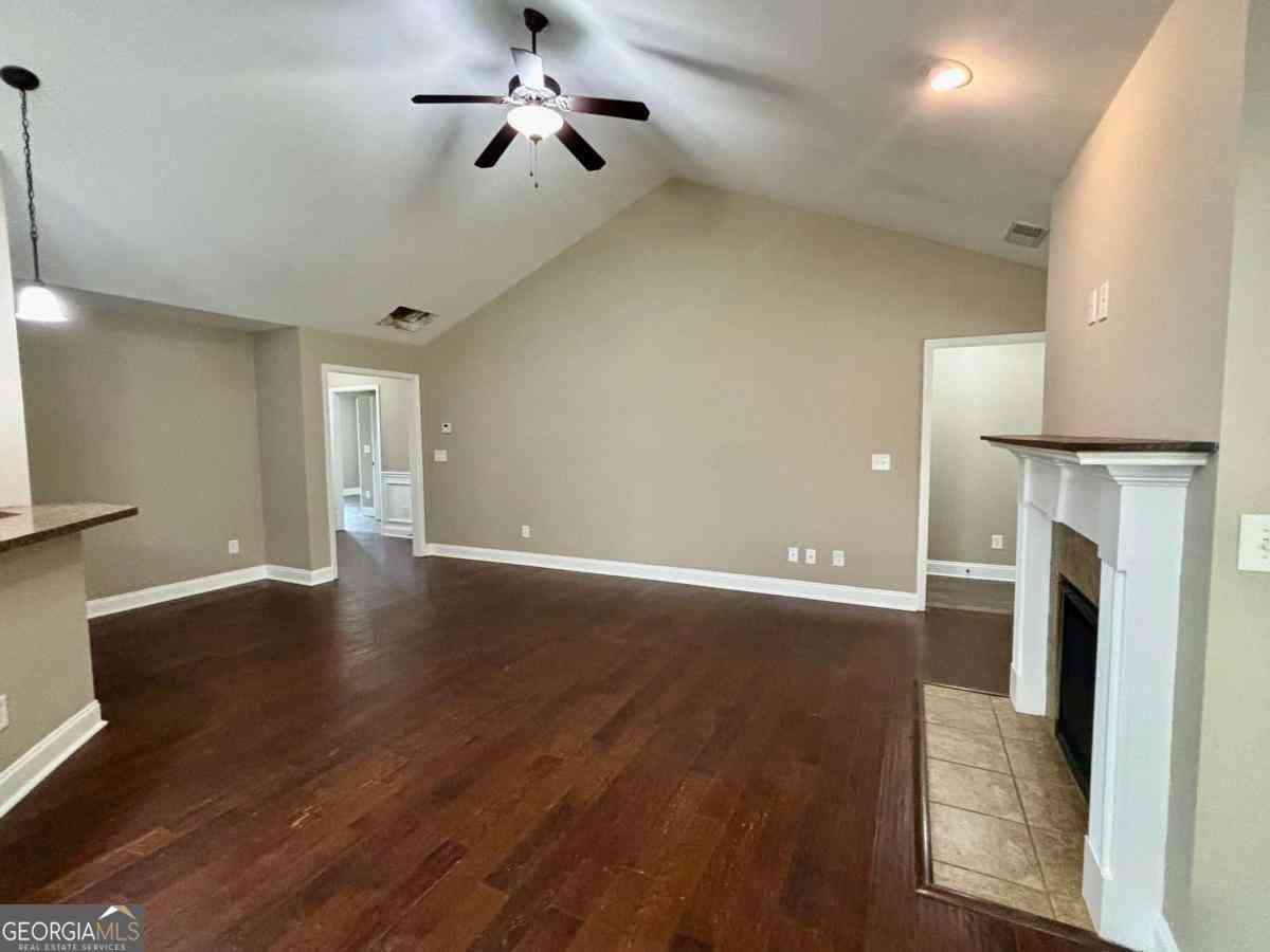 Homes For Rent - 4668 Hidden Creek Drive<br/> Gainesville, GA 30504