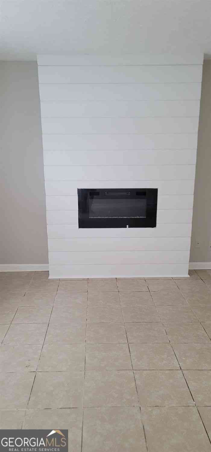 Townhouse For Rent - 2085 Lenoa Lane<br/> Austell, GA 30106
