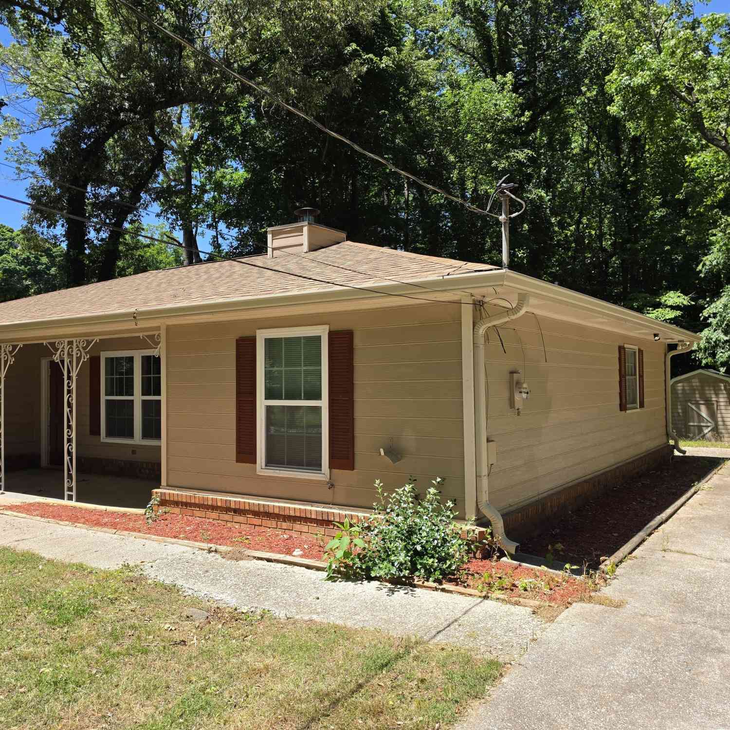 Homes For Rent - 586 Ridge Avenue SW<br/> Mableton, GA 30126