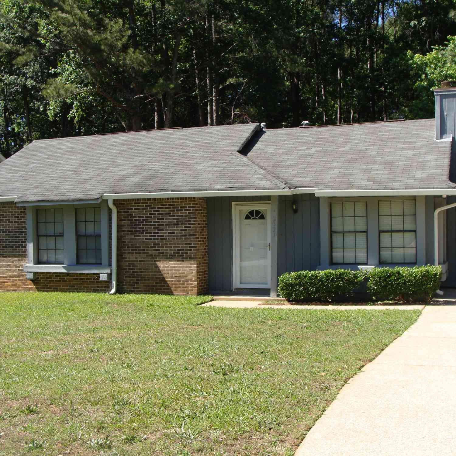 Homes For Rent - 2331 Newgate Drive<br/> Decatur, GA 30035