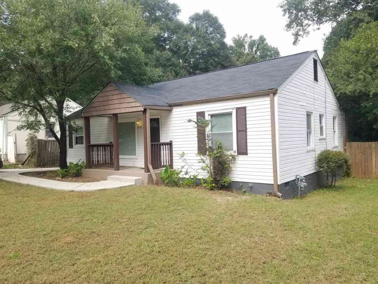 Homes For Rent - 2467 Calvin Avenue<br/> East Point, GA 30344