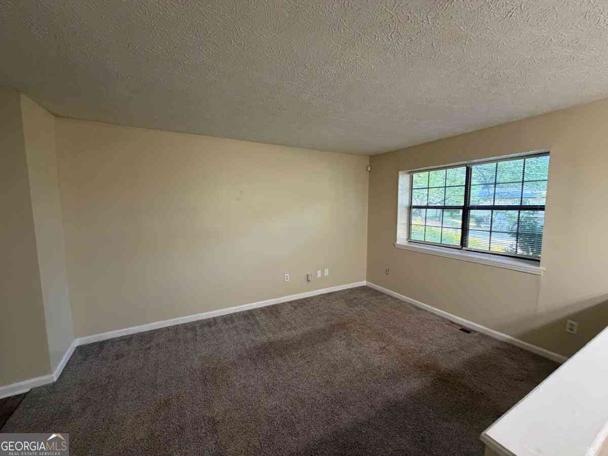 Homes For Rent - 4682 Big Valley Court<br/> Stone Mountain, GA 30083