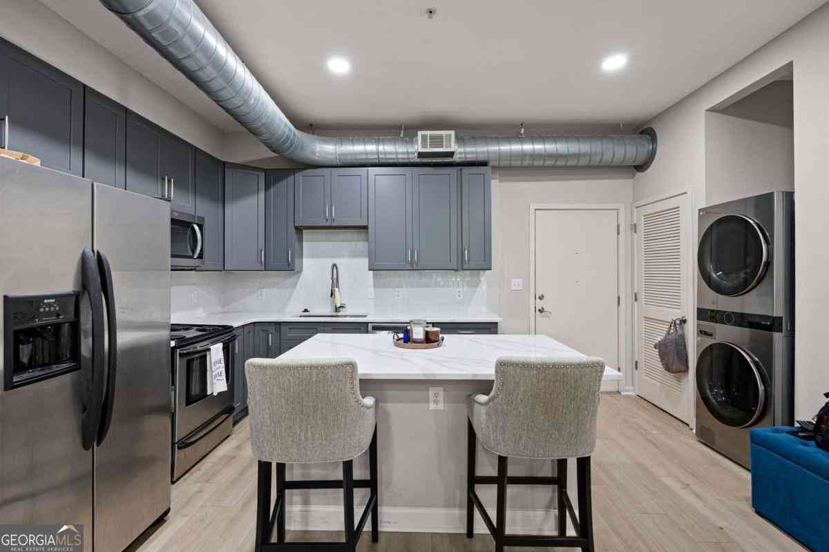 Condo For Rent - 5300 Peachtree Road #2104<br/> Chamblee, GA 30341