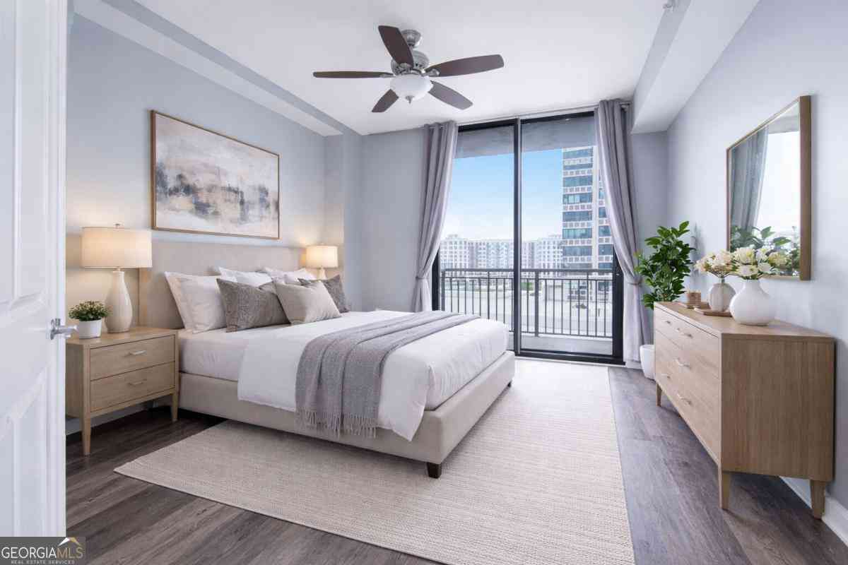 Condo For Rent - 3040 Peachtree Road #613<br/> Atlanta, GA 30305