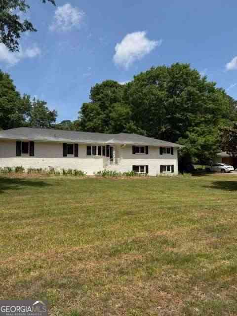 Homes For Rent - 157 Jennifer Lane NW<br/> Lilburn, GA 30047