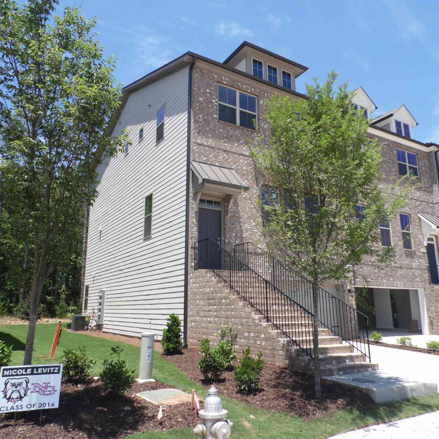 Townhouse For Rent - 249 Bridlington Street<br/> Sugar Hill, GA 30518