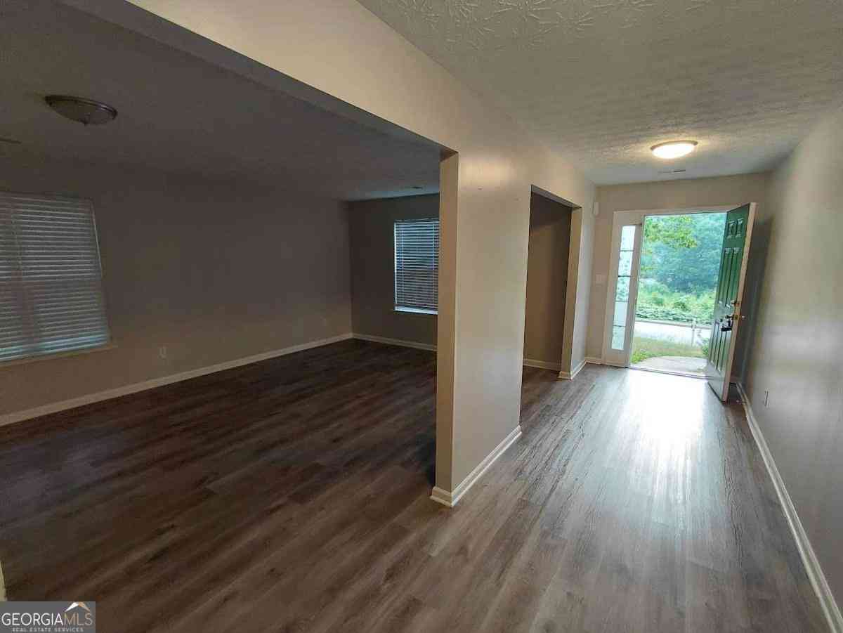 Homes For Rent - 5573 Rock Lake Drive<br/> Atlanta, GA 30349