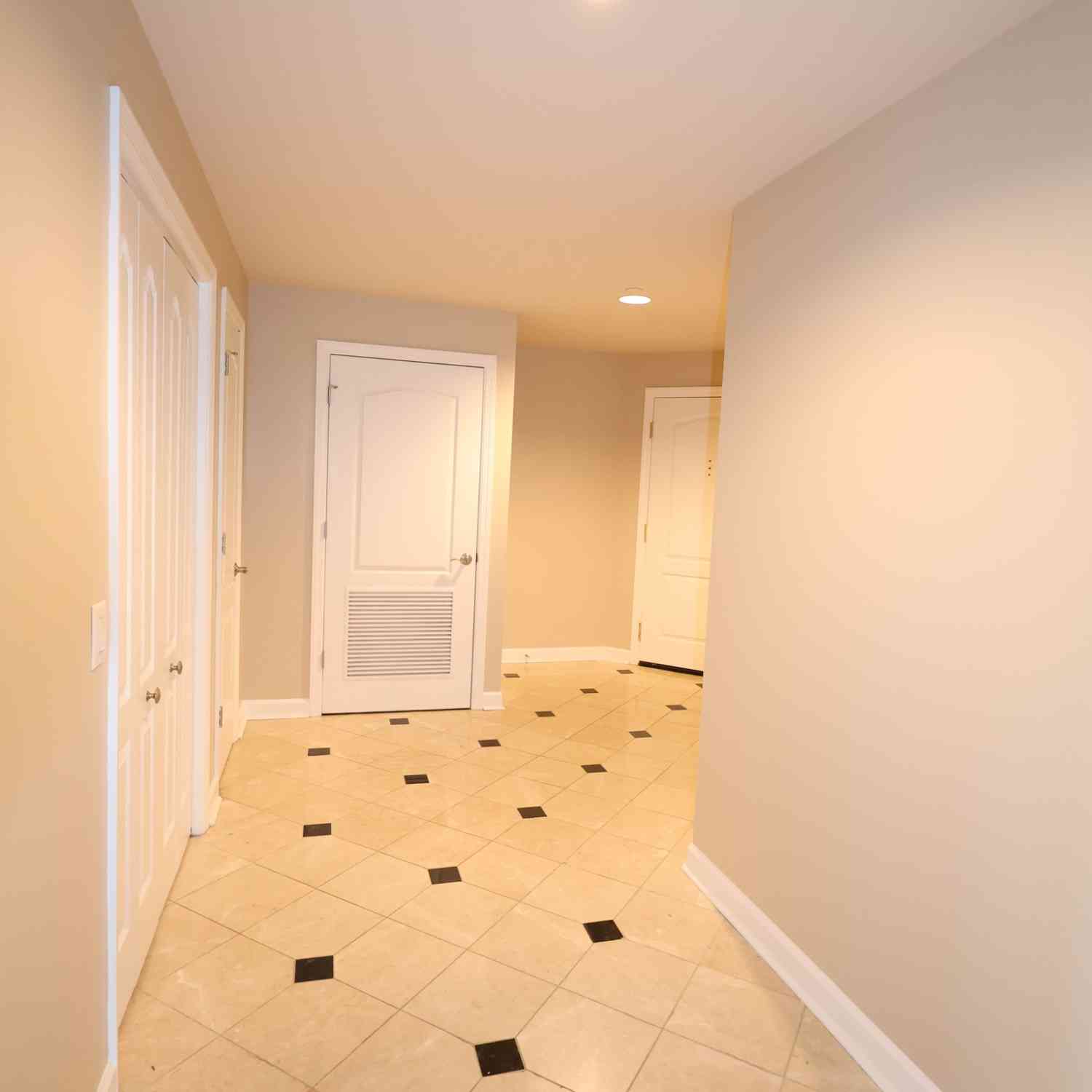 Condo For Rent - 195 14th Street NE #1105<br/> Atlanta, GA 30309