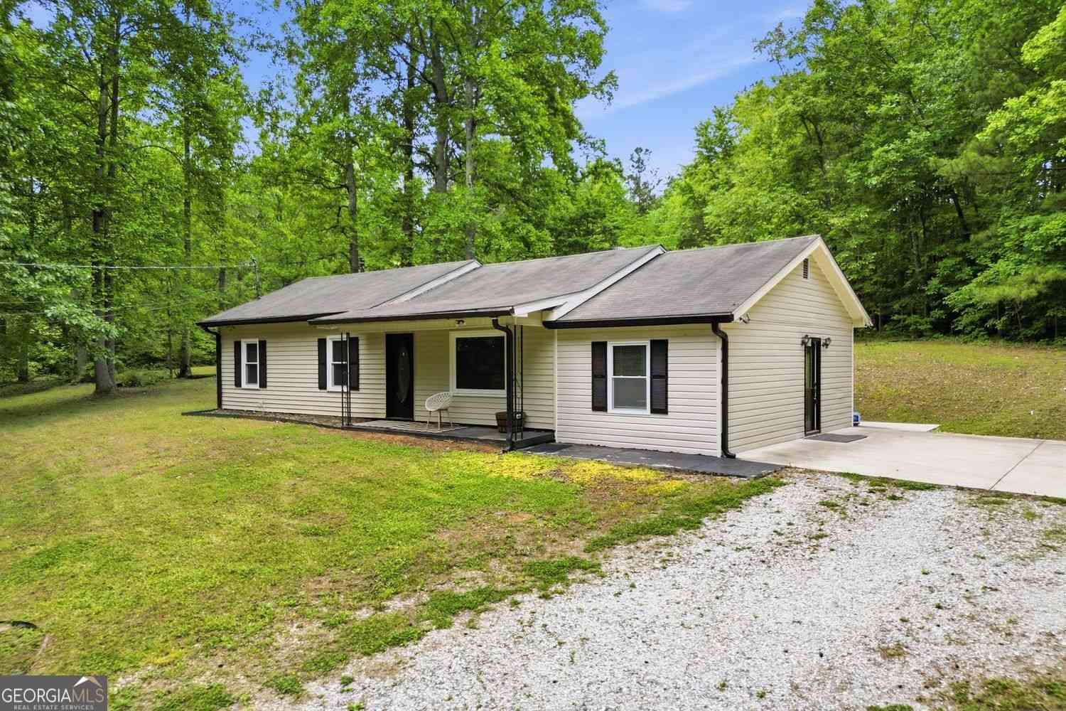 Homes For Rent - 285 Cline Valley Place<br/> Canton, GA 30114