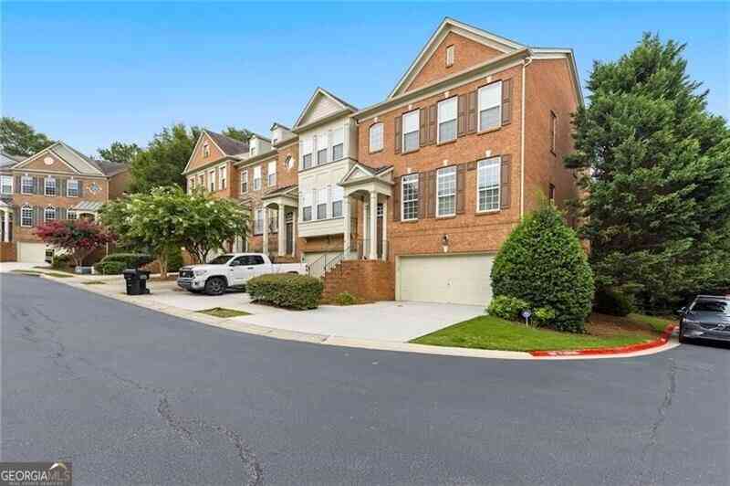 Townhouse For Rent - 4730 Wehunt Trail<br/> Smyrna, GA 30082