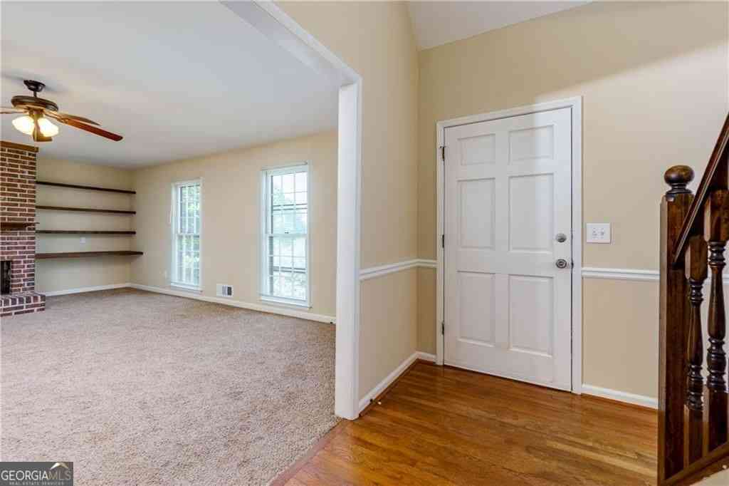 Homes For Rent - 2890 Carrollton Court<br/> Marietta, GA 30066