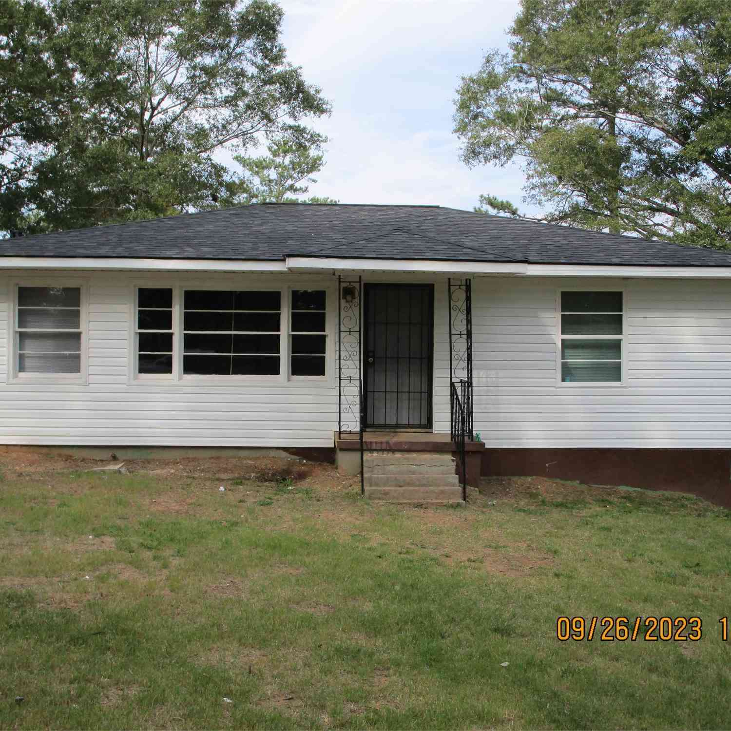 Homes For Rent - 207 Hillside Circle<br/> Griffin, GA 30223